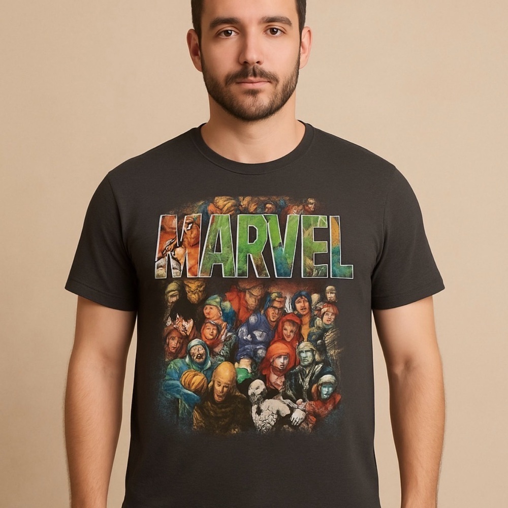 Marvel Dark Gray Superhero Graphic Tee Size Large